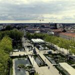 La Roche sur Yon, vue de la place Napoléon depuis l'église
