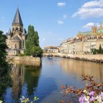 Metz_-Vue du Moyen-Pont sur le Temple Neuf et la cathédrale