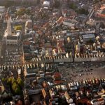 Vue aérienne de la ville Arras et ses places