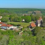 Vue aérienne de Hattonchâtel et son château médiéval