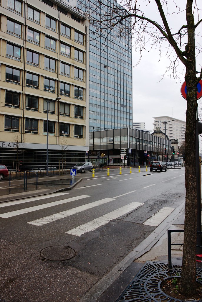 **Végétalisation rue Saint-Dizier mobilité douce**